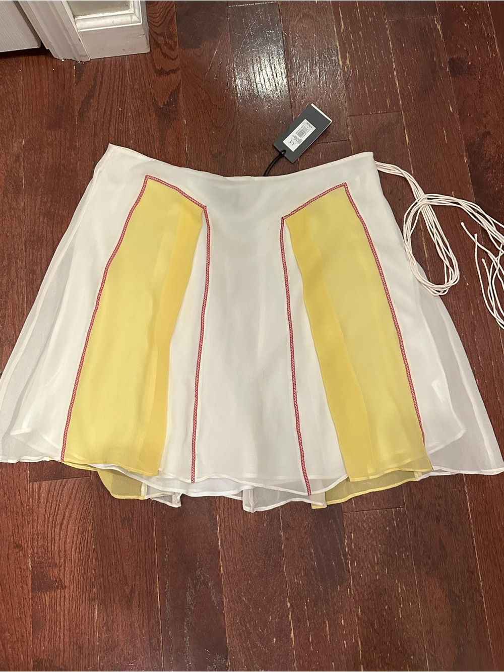 100% Silk A/X Armani Exchange White & Yellow Mini Skirt with Red Stitching